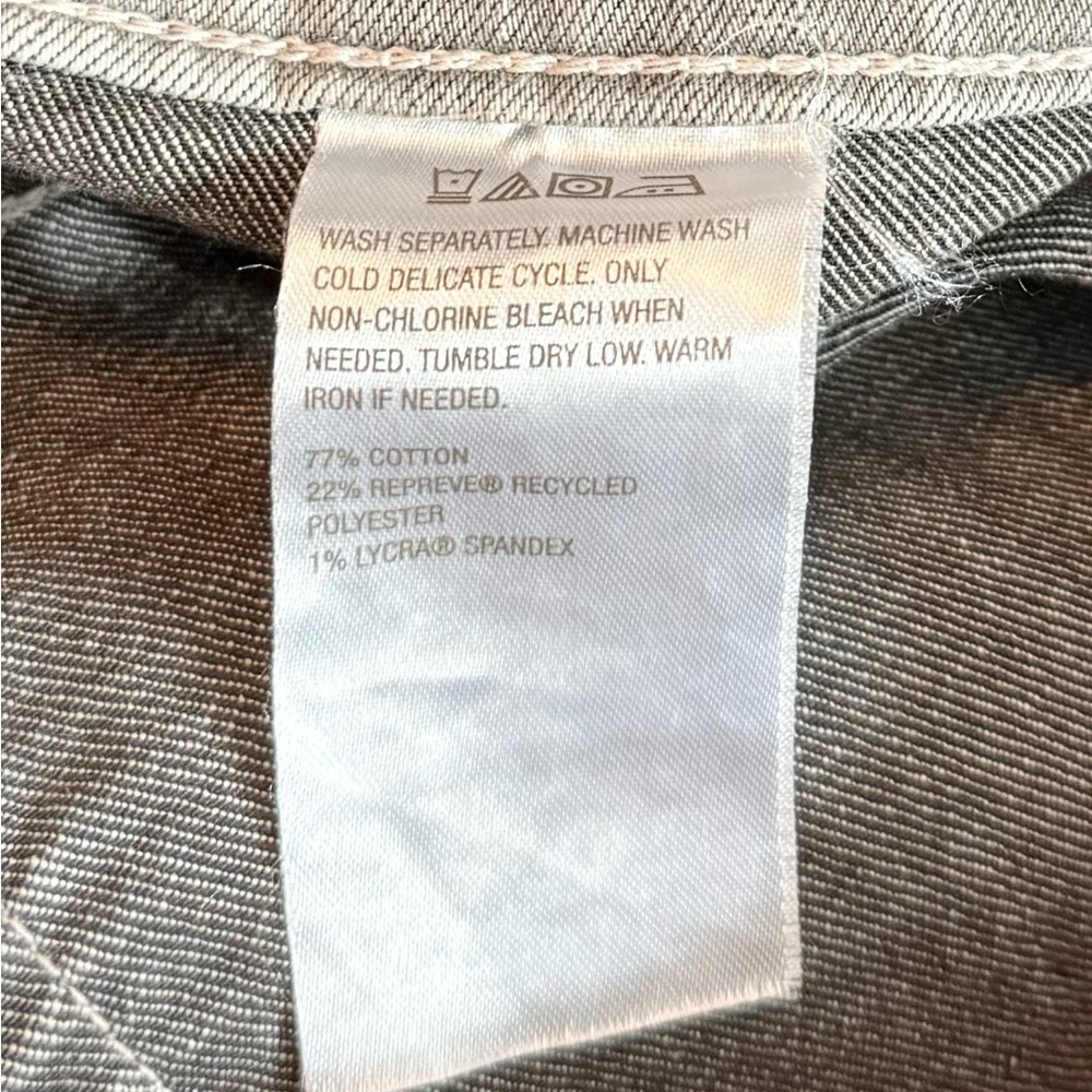 LOGO by Lori Goldstein Women’s Light Gray Straight Jeans Size 10 - Picture 9 of 15
